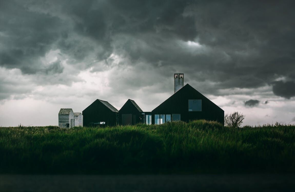 How Lexington, Kentucky Residents Should Prepare Their Houses for Severe Rainfall, Storms, and Winds in 2023
